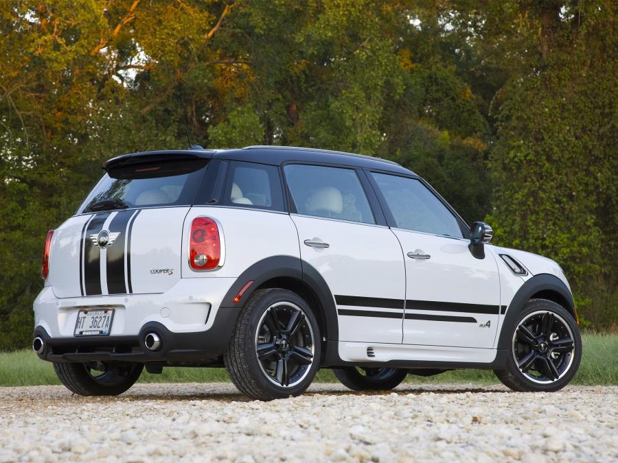  Mini Cooper Countryman S All4 2010 года  (US) (фото 30 из 37)